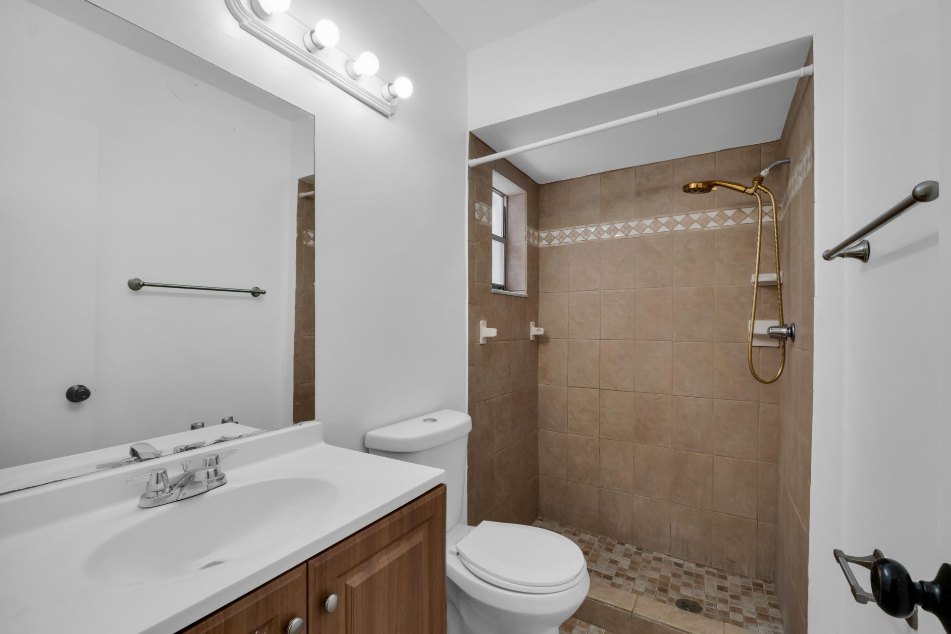 2070 NW 109th Avenue, Sunrise, FL 33322 Photo