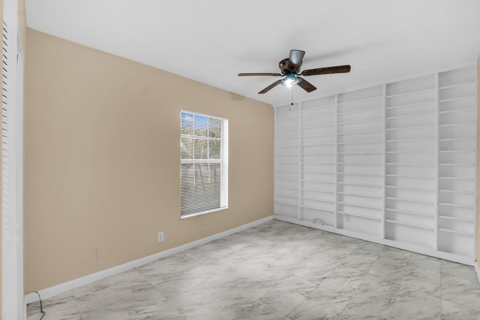 2070 NW 109th Avenue, Sunrise, FL 33322 Photo