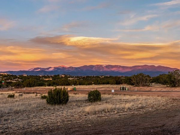 12 Tierra Antigua, Santa Fe, NM 87506