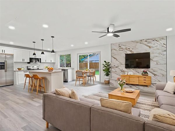 326 Bluebonnet Trail, Garland, TX 75043