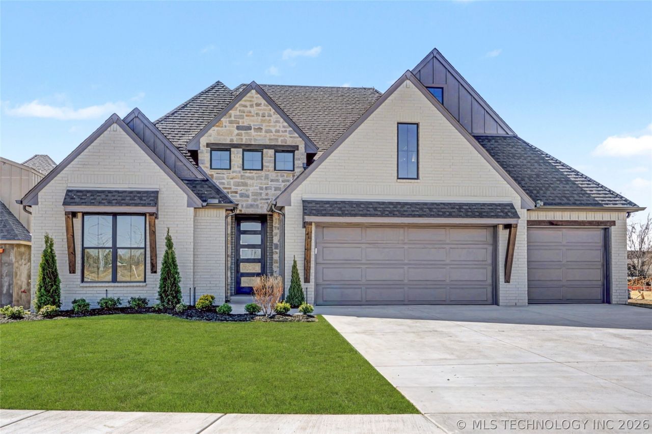 2740 E 135th Drive S, Bixby, OK 74008 Main Photo
