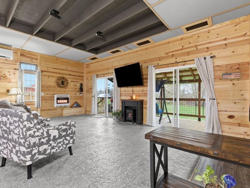 374 Center Street, Gratiot, OH 43740 Photo 3