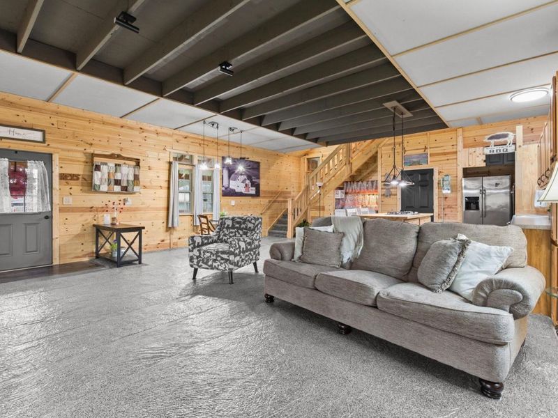 374 Center Street, Gratiot, OH 43740 Photo 4