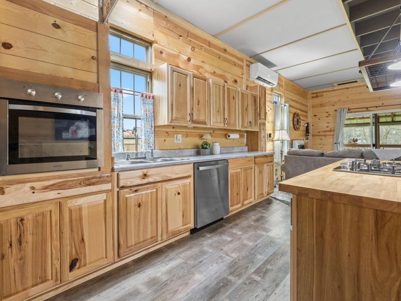 374 Center Street, Gratiot, OH 43740 Photo 8