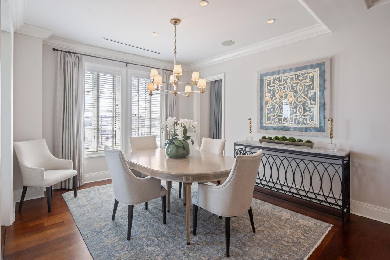 2 Laurens Street Photo 14