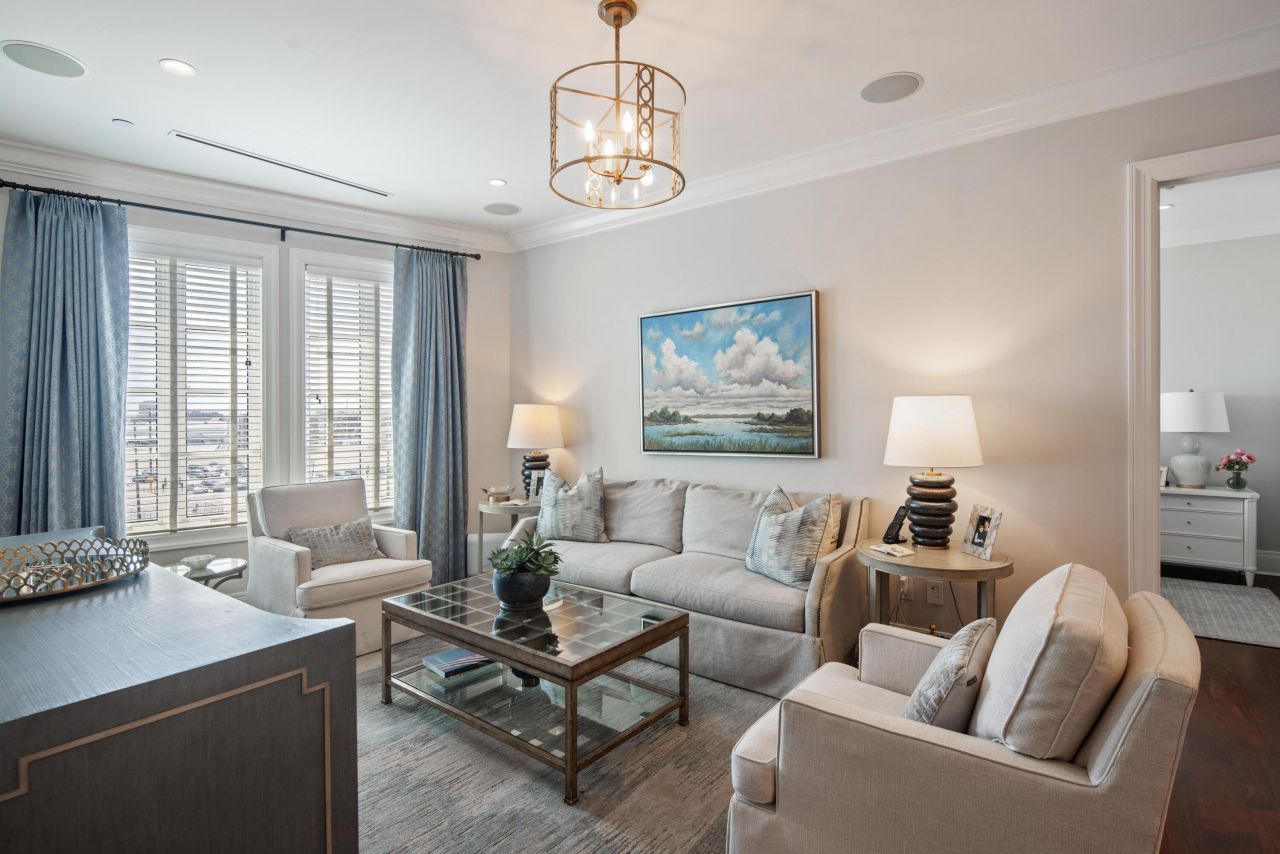 2 Laurens Street Photo 16