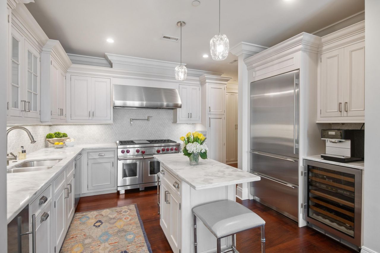 2 Laurens Street Photo 18