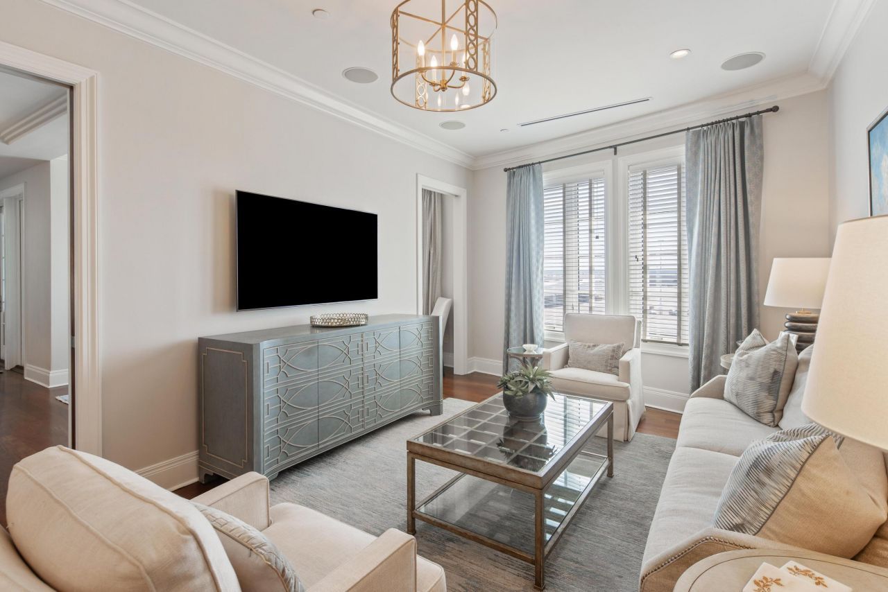 2 Laurens Street Photo 25