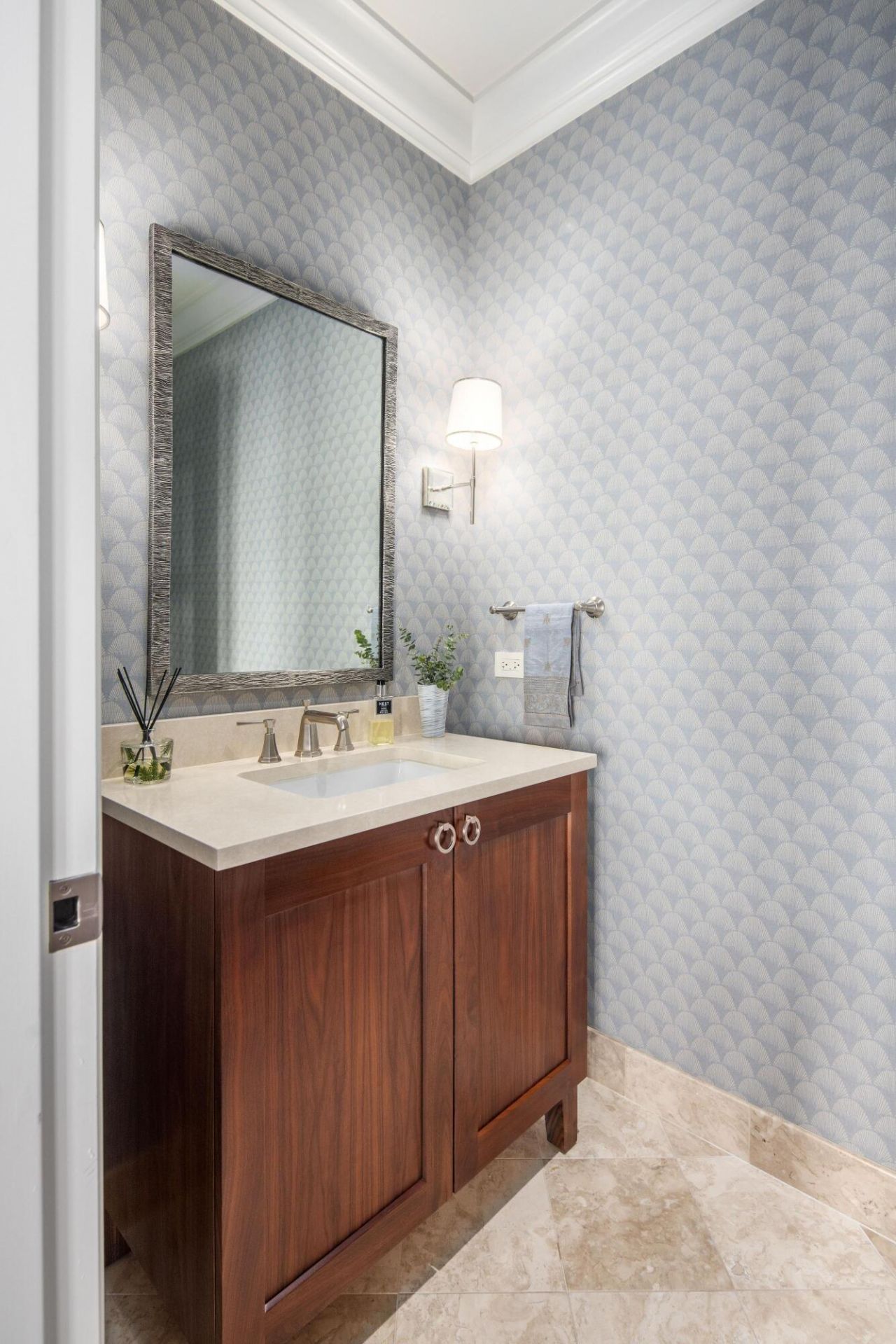 2 Laurens Street Photo 35