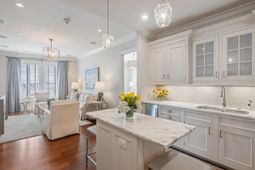 2 Laurens Street photo 4