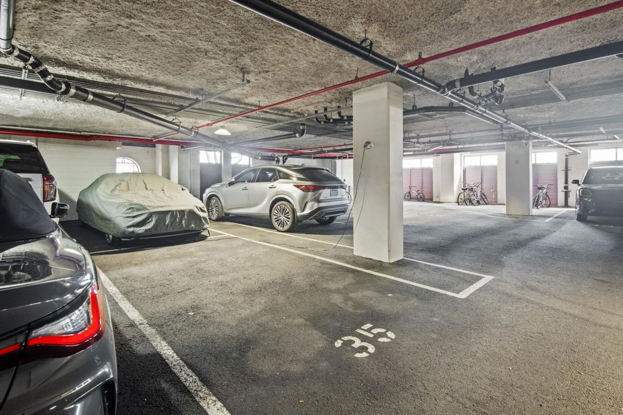 2 Laurens Street Photo 40