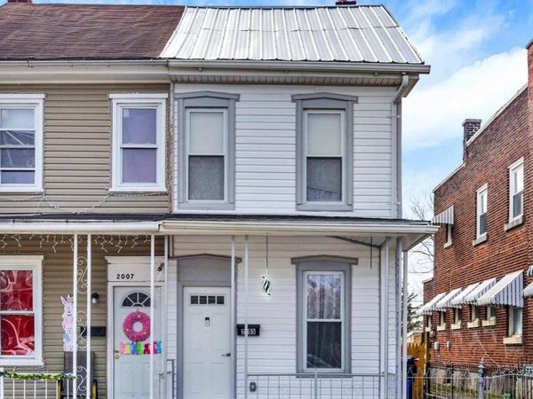 2005 SWATARA STREET, HARRISBURG, PA 17104