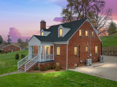 4565 SPERRYVILLE PIKE , WOODVILLE, VA 22749