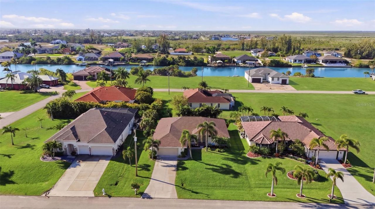 4222 NW 22nd Street, Cape Coral, FL 33993 Photo