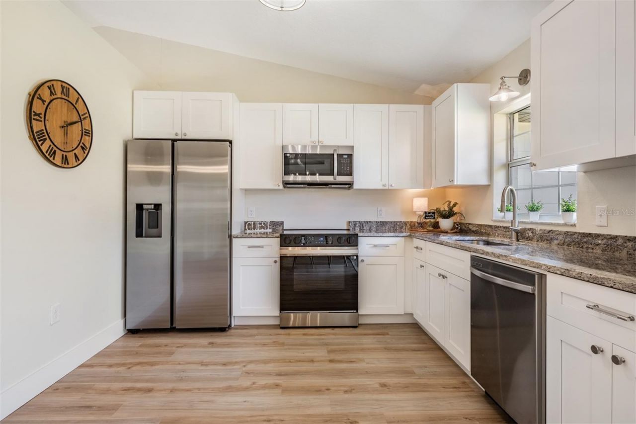 15316 17th Street , Dade City, FL 33523 Photo