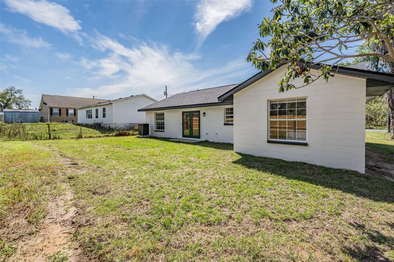 15316 17th Street , Dade City, FL 33523 Photo