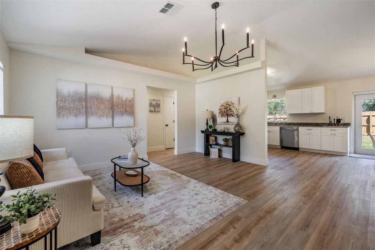 15316 17th Street , Dade City, FL 33523 Photo