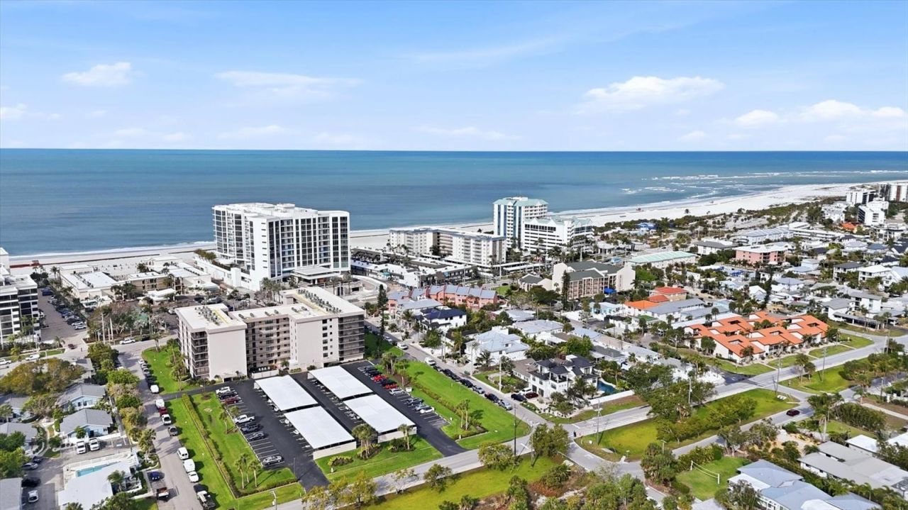 1001 Benjamin Franklin Drive, Unit 604, Sarasota, FL 34236 Photo