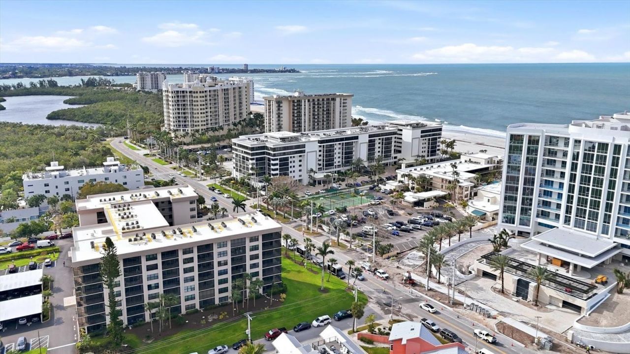 1001 Benjamin Franklin Drive, Unit 604, Sarasota, FL 34236 Photo