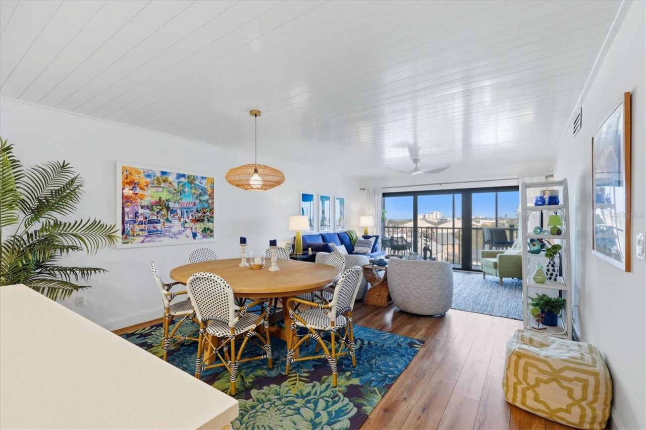 1001 Benjamin Franklin Drive, Unit 604, Sarasota, FL 34236 Photo