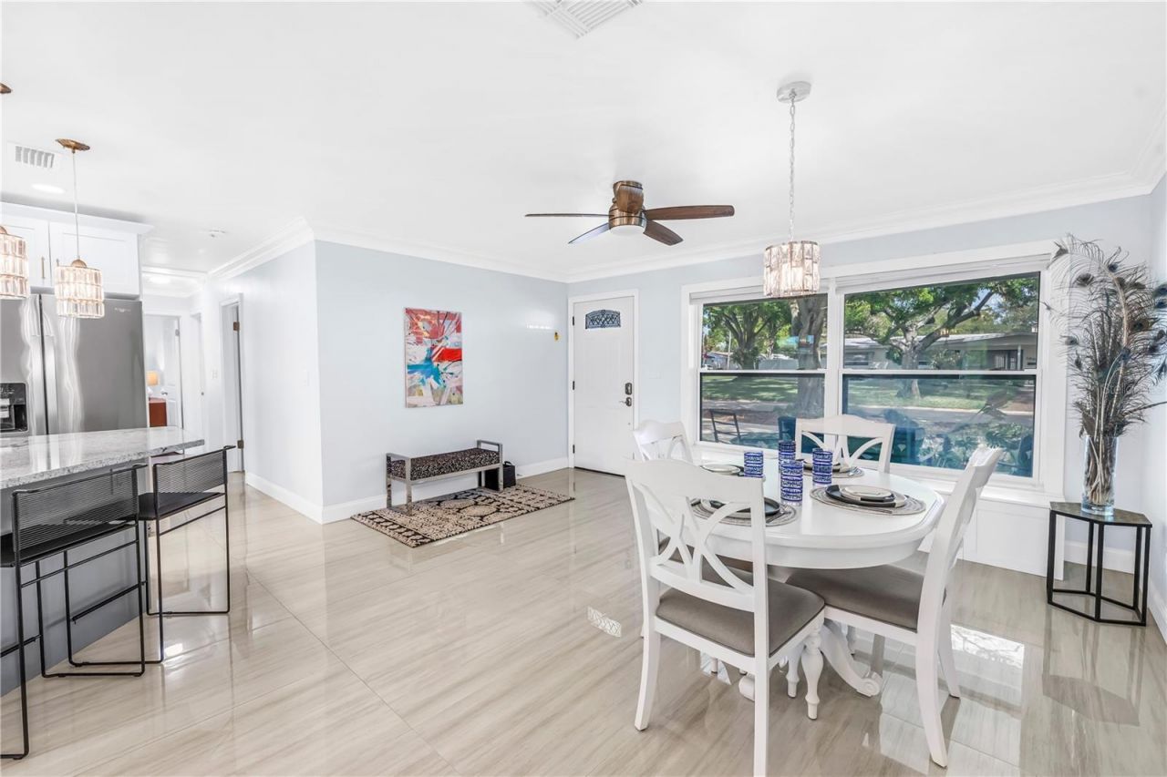 2898 56th Lane N, Saint Petersburg, FL 33710 Photo