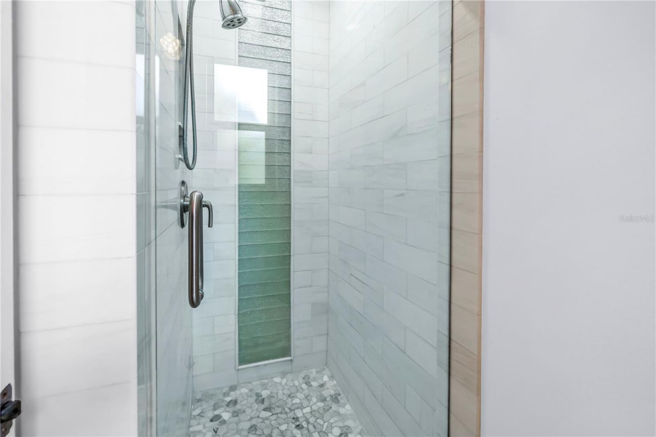 2898 56th Lane N, Saint Petersburg, FL 33710 Photo