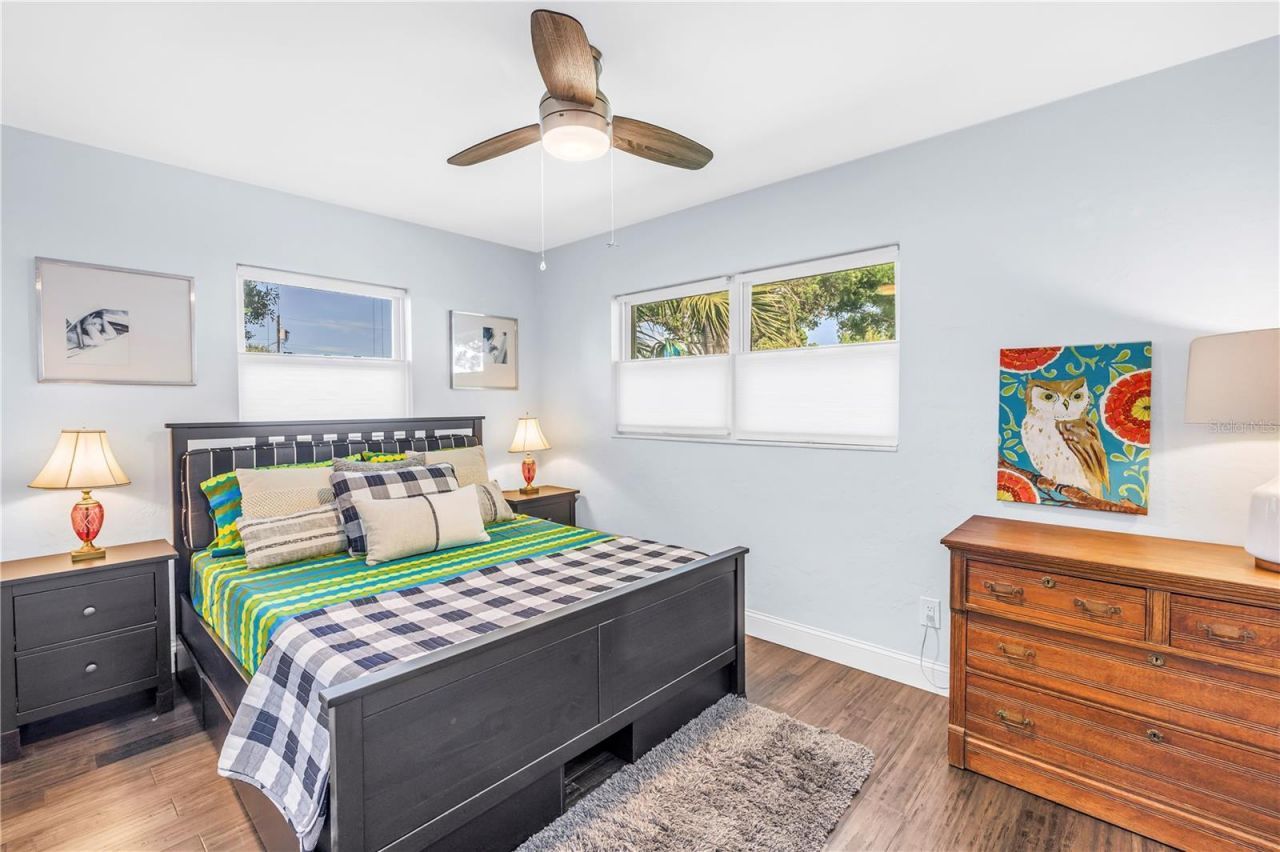 2898 56th Lane N, Saint Petersburg, FL 33710 Photo