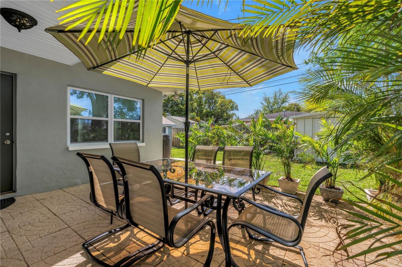 2898 56th Lane N, Saint Petersburg, FL 33710 Photo