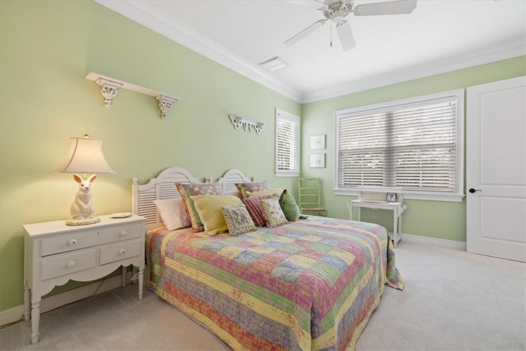 405 S Palm Island Circle, Vero Beach, FL 32963 Photo