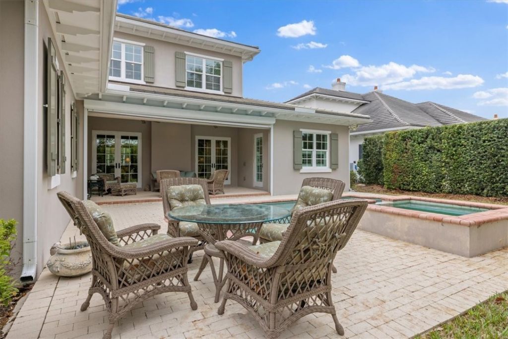 405 S Palm Island Circle, Vero Beach, FL 32963 Photo