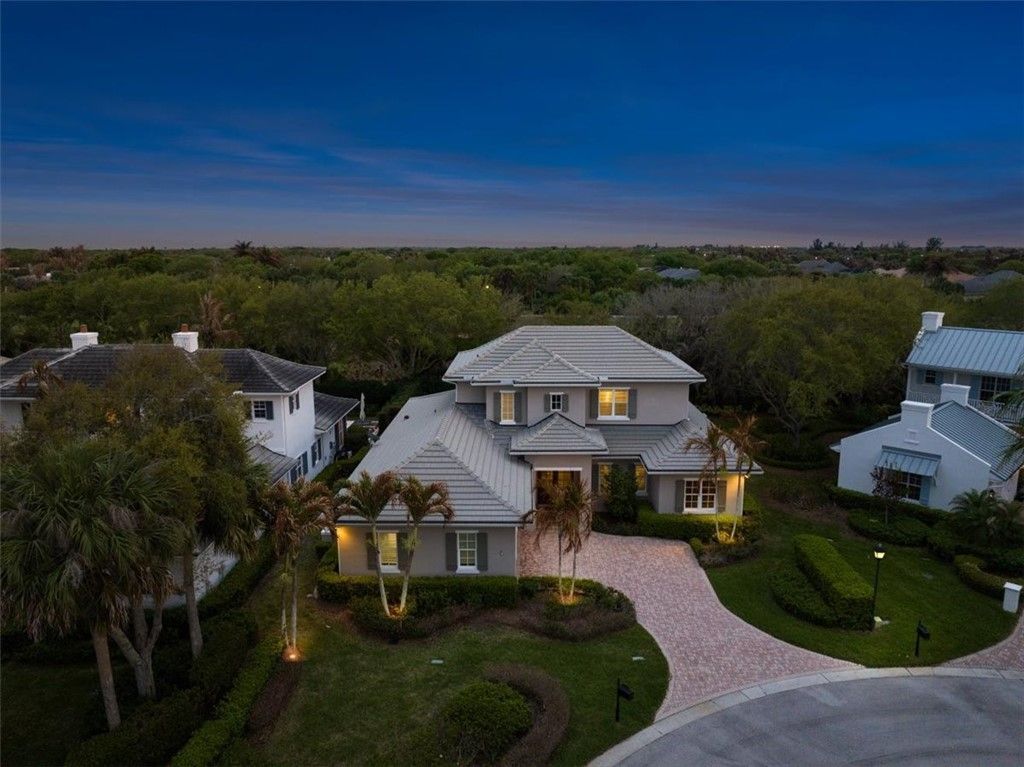 405 S Palm Island Circle, Vero Beach, FL 32963 Photo
