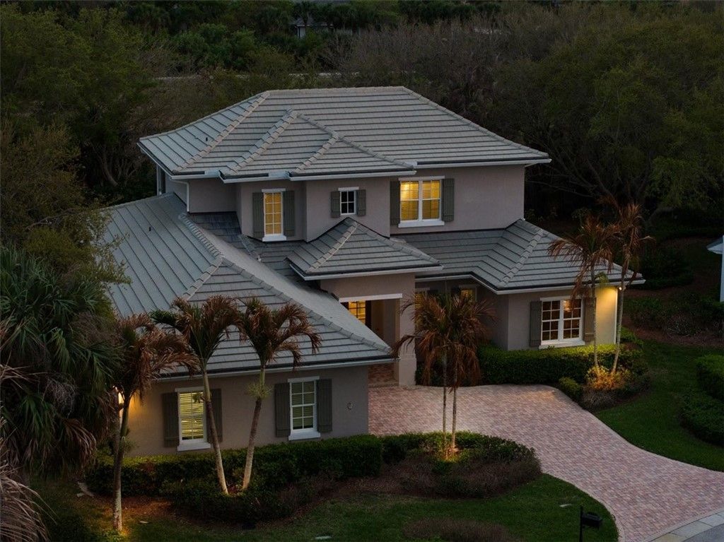 405 S Palm Island Circle, Vero Beach, FL 32963 Photo