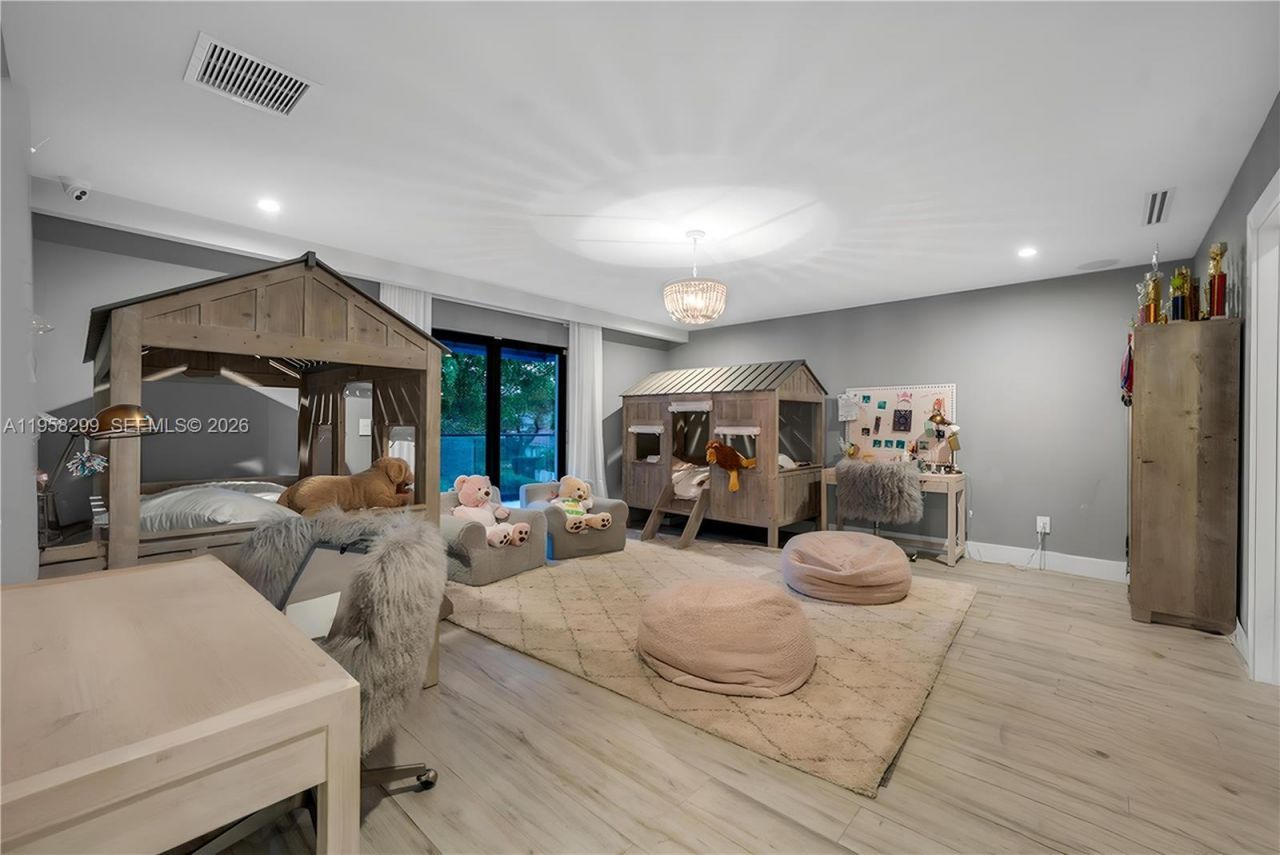 4844 NW 94th Doral Pl , Doral, FL 33178 Photo