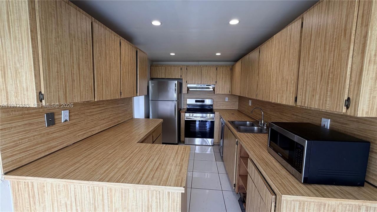 1300 SW 122nd Ave, Unit 416-2, Miami, FL 33184 Photo