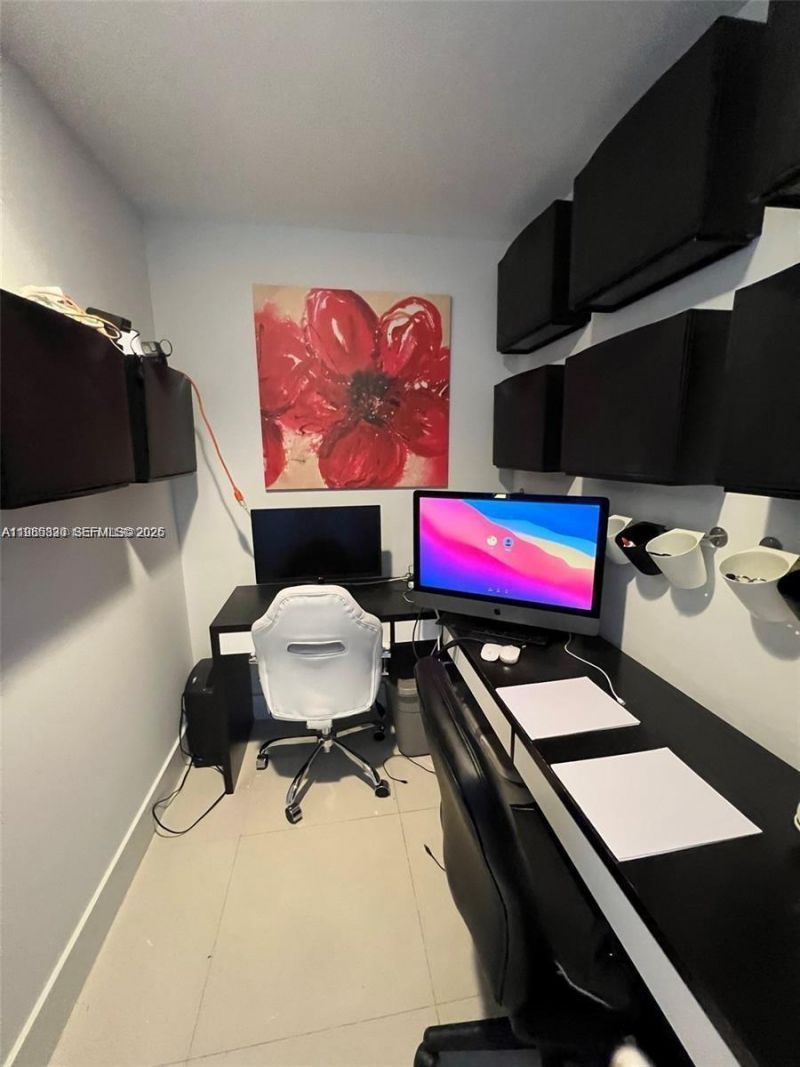 2950 NE 188th St, Unit 543, Aventura, FL 33180 Photo