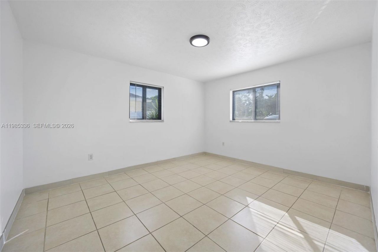 511 NW 93rd St, Unit 511, Miami, FL 33150 Photo