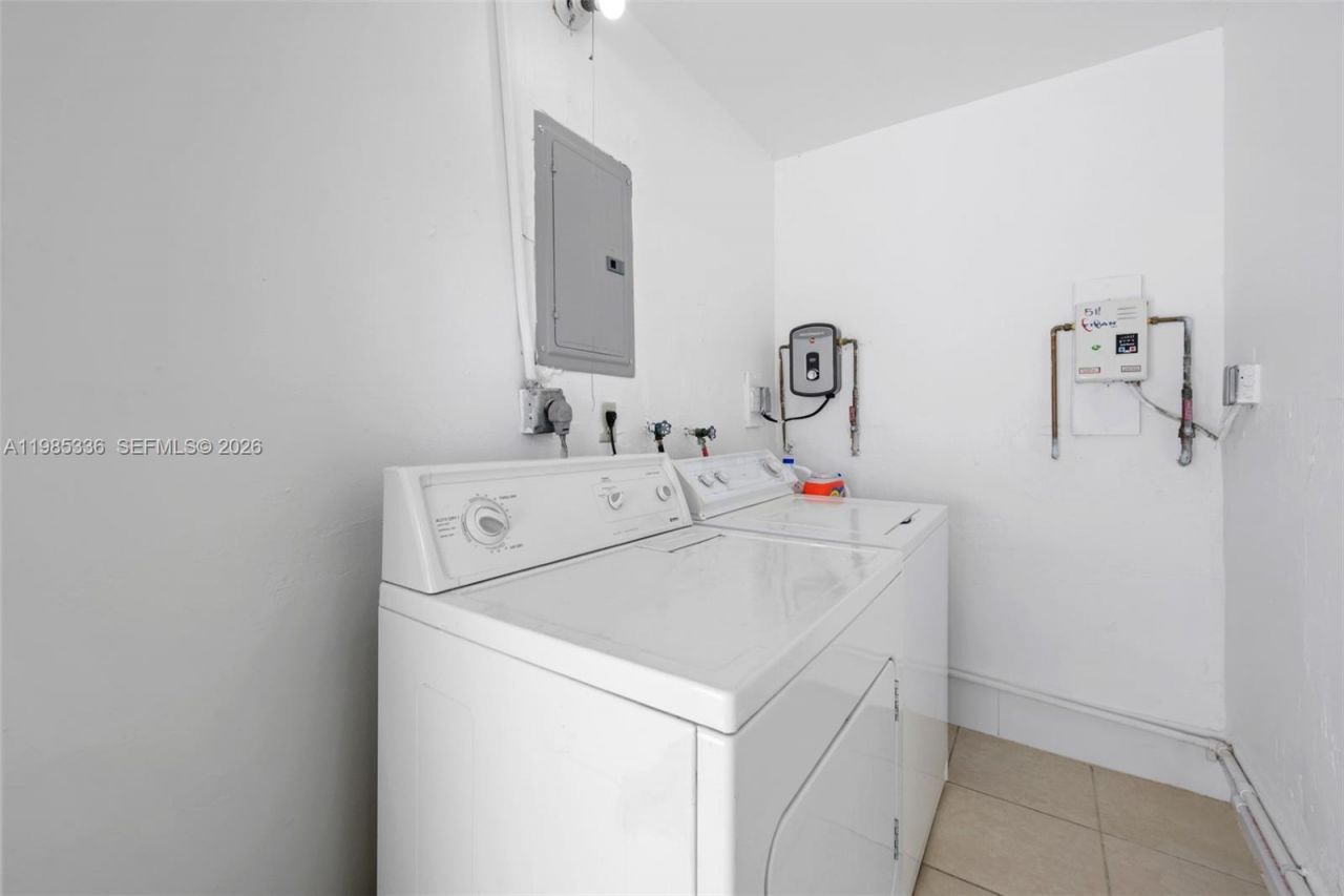 511 NW 93rd St, Unit 511, Miami, FL 33150 Photo