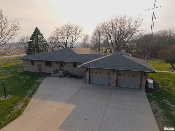 868 E COUNTY HIGHWAY 3 Highway, Table Grove, IL 61482