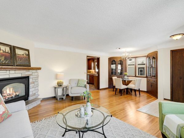 4201 40th Avenue N, Robbinsdale, MN 55422