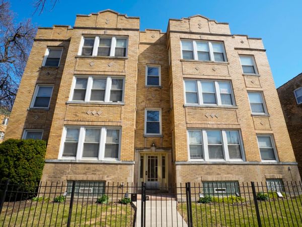 4457 N CENTRAL PARK Avenue, Unit 3, Chicago, IL 60625