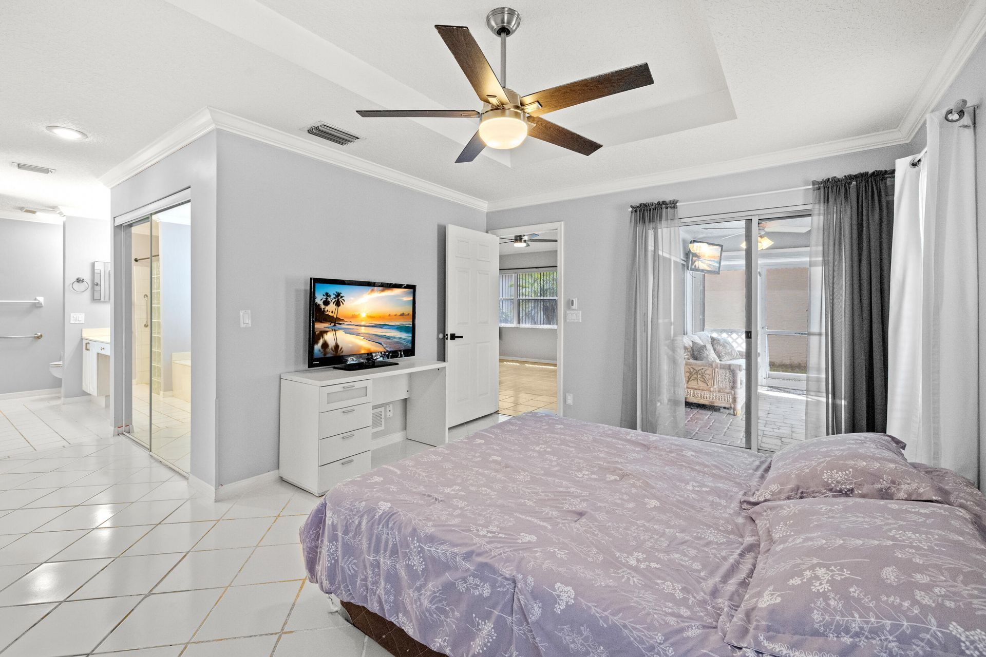 2095 Bonisle Circle, Riviera Beach, FL 33418 Photo