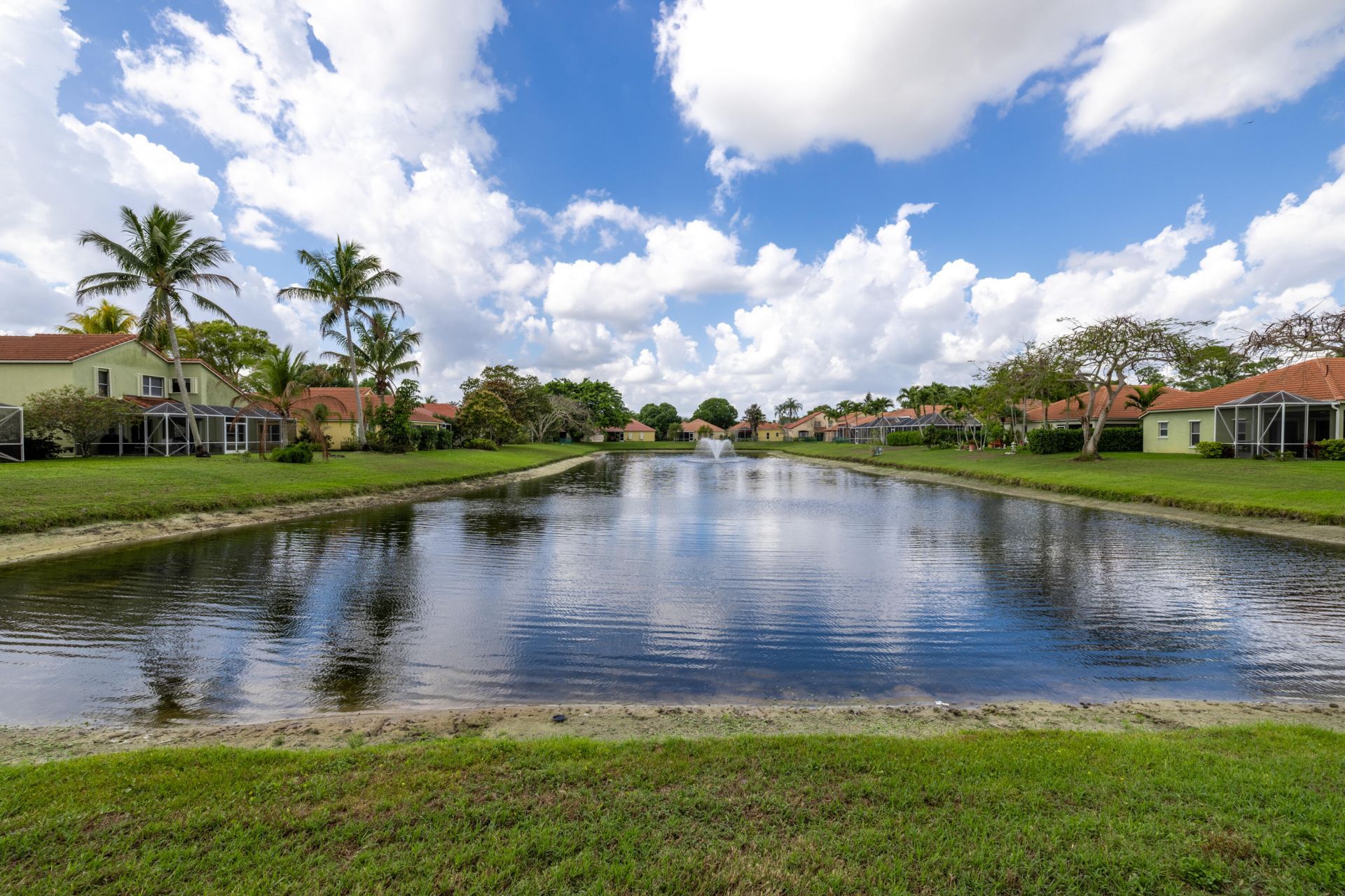 2095 Bonisle Circle, Riviera Beach, FL 33418 Photo