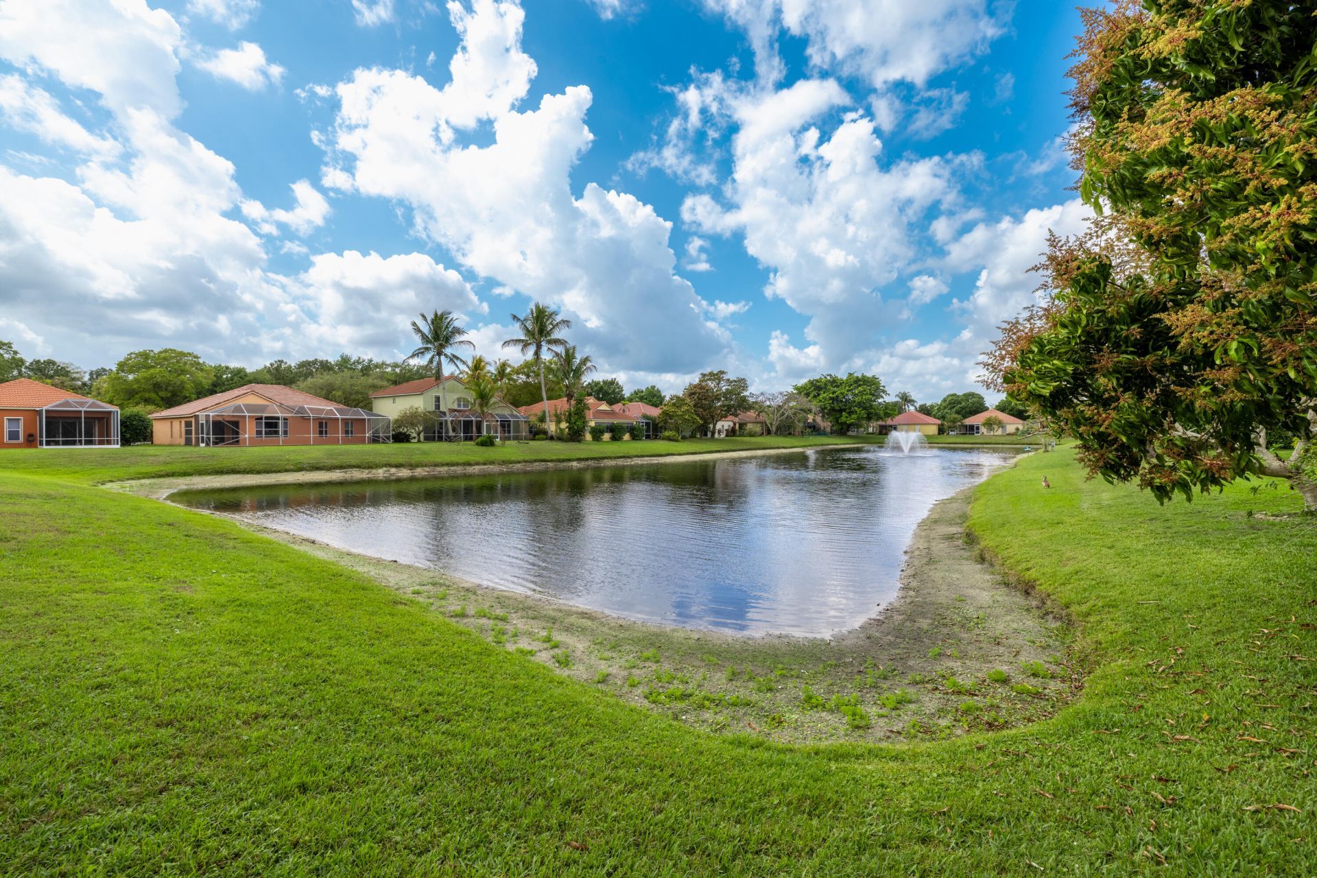 2095 Bonisle Circle, Riviera Beach, FL 33418 Photo