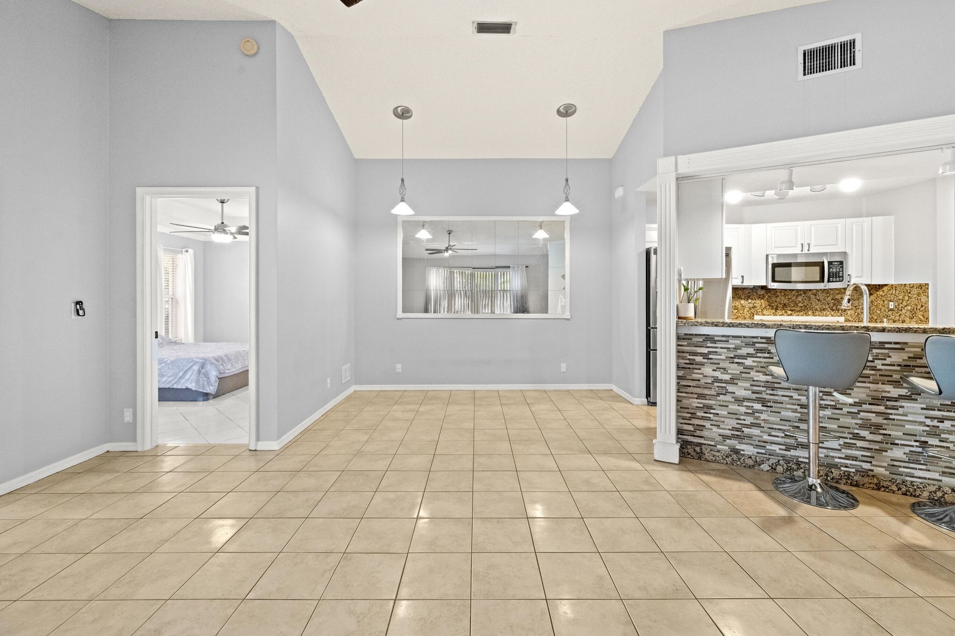 2095 Bonisle Circle, Riviera Beach, FL 33418 Photo