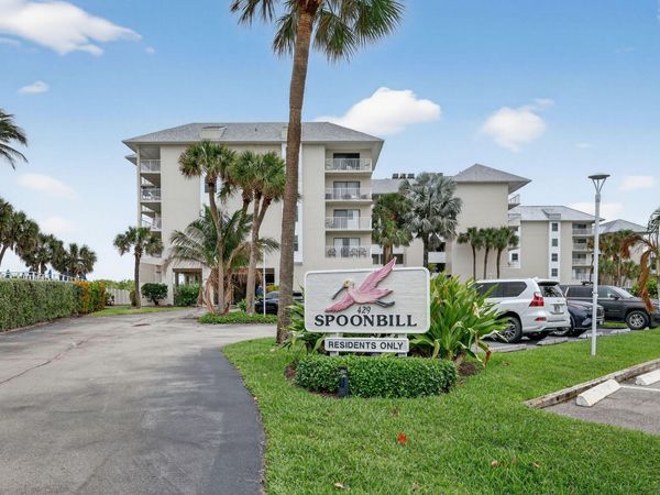 429 NE Tradewind, Unit 303, Hutchinson Island, FL 34996