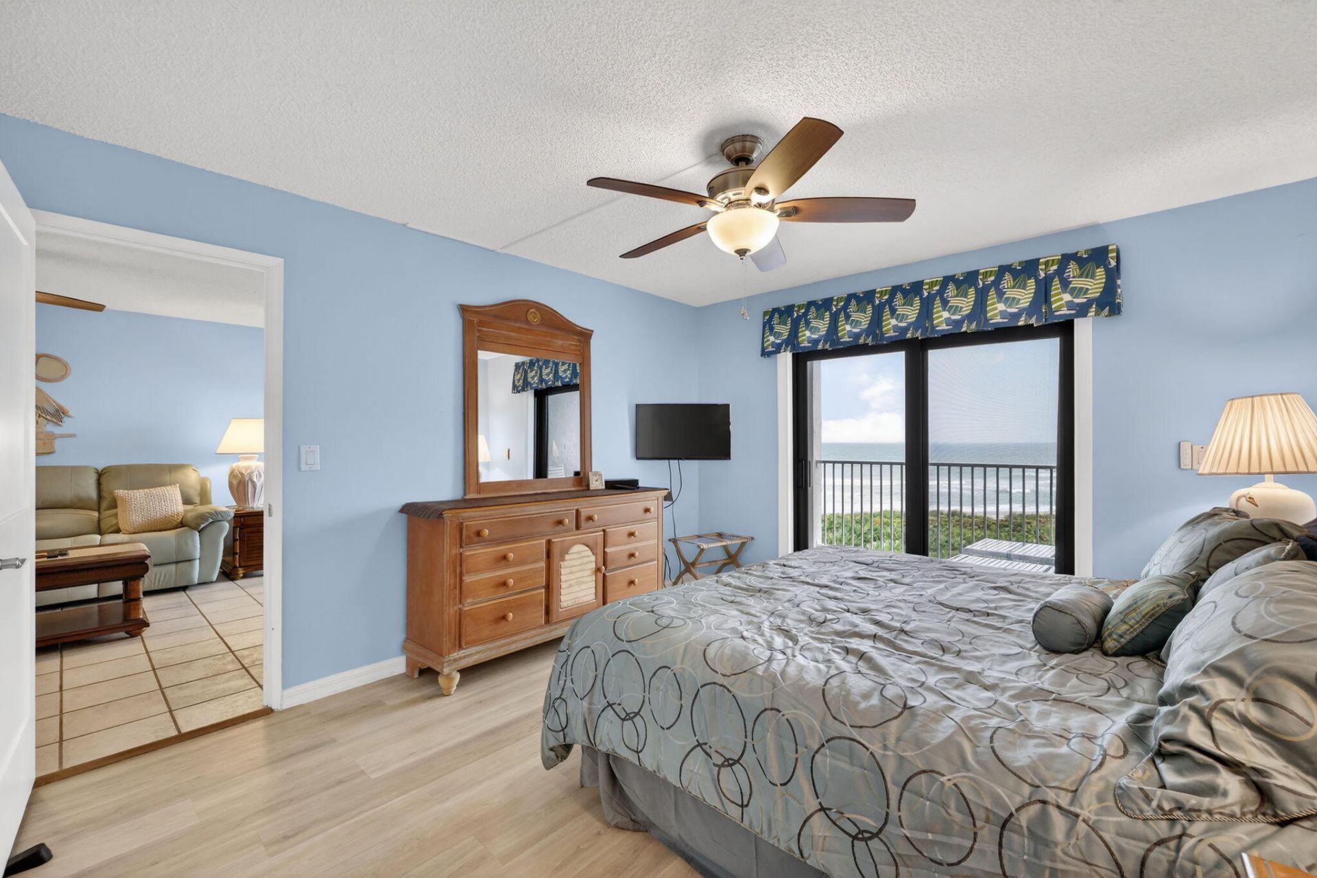 429 NE Tradewind, Unit 303, Hutchinson Island, FL 34996 Photo