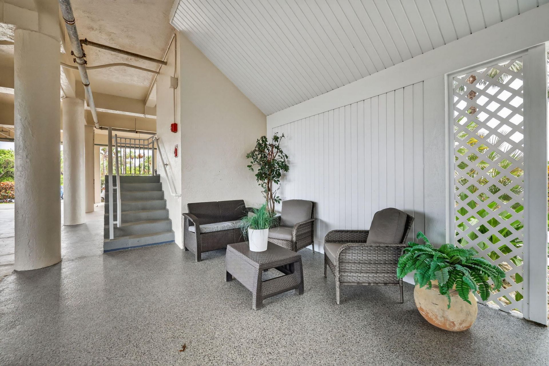 429 NE Tradewind, Unit 303, Hutchinson Island, FL 34996 Photo