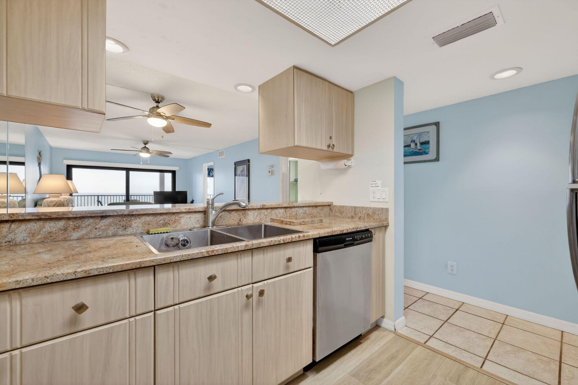 429 NE Tradewind, Unit 303, Hutchinson Island, FL 34996 Photo