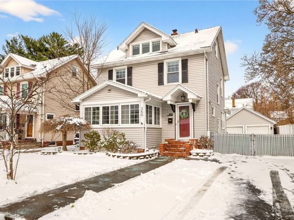 350 Farmington Road, Rochester, NY 14609