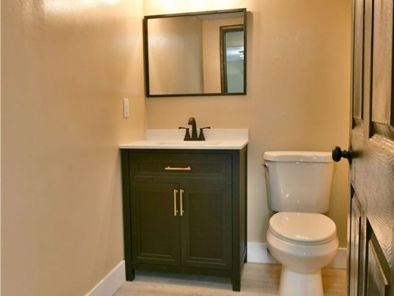 105 Fairview Avenue, Cortland, OH 44410 Photo 27